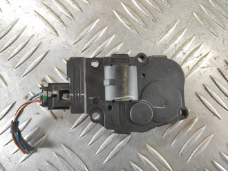 Моторчик заслонки отопителя Bmw X5 e70 2007-2013