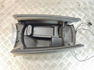 Подлокотник Bmw 7 f01 2008-2015