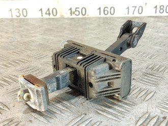 Ограничитель двери передний Bmw X5 e70 2007-2013