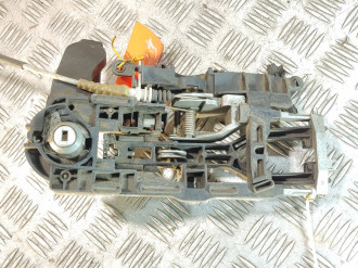 Кронштейн ручки передней левой Bmw 7 f01 2008-2015