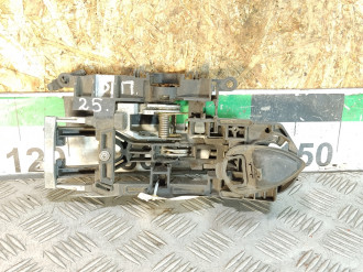 Кронштейн ручки задней правой Bmw 7 f01 2008-2015