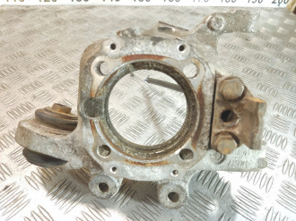 Кулак задний левый Bmw 7 e66 2001-2008