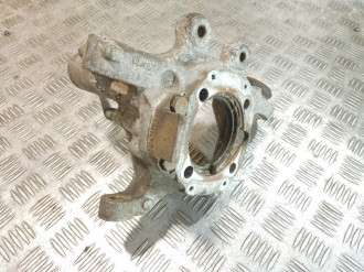 Кулак задний левый Bmw 7 e66 2001-2008