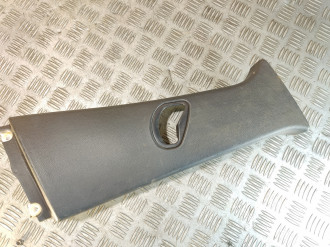 Обшивка стойки правая Bmw 7 e66 2001-2008