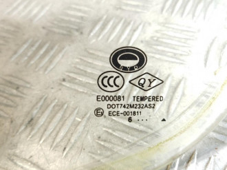Стекло двери задней левой форточка Byd Flyer 2005-2007
