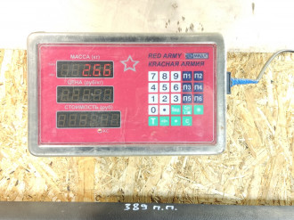 Обшивка двери передней правой Gaz 31105 2011