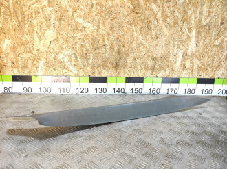 Обшивка стойки правая Gaz 172412 2011