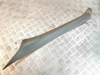 Обшивка стойки левая Gaz 172412 2011