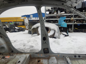 Порог со стойкой левой Gaz Volga siber 