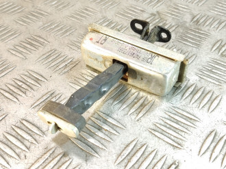 Ограничитель двери задний Gaz Volga siber 