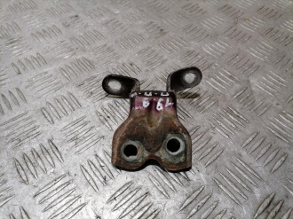 Петля двери передней правой нижняя Geely Emgrand EC 7