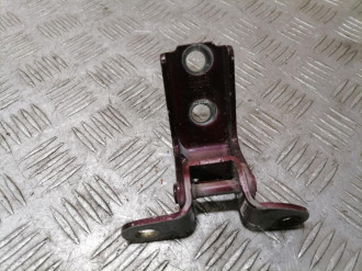 Петля двери задней правой нижняя Geely Emgrand EC 7