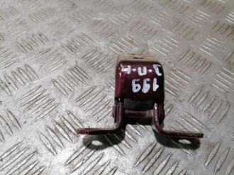 Петля двери задней правой нижняя Geely Emgrand EC 7