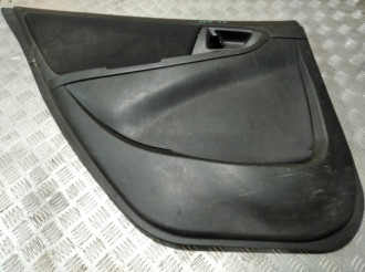 Обшивка двери задней левой Geely Mk 2008 2015
