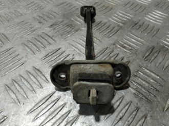 Ограничитель двери задний Geely Emgrand EC 7