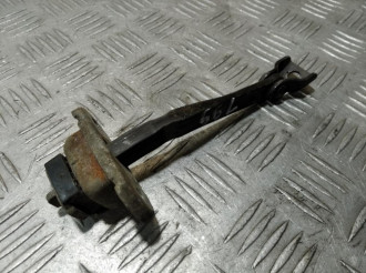 Ограничитель двери задний Geely Emgrand EC 7