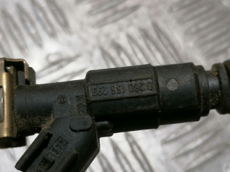 Форсунка двигателя Geely Emgrand EC 7