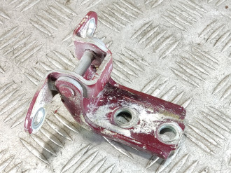 Петля двери задней правой нижняя Geely Emgrand EC 7