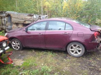 В разборе Geely Emgrand EC 7