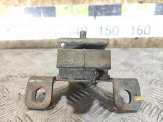 Опора двигателя левая Great wall H5 H5