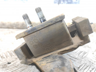 Опора двигателя правая Great wall H5 H5