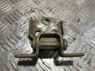 Петля двери передней правой верхняя Daewoo Matiz 1998-2015