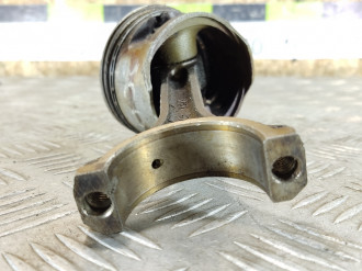 Поршень с шатуном Daewoo Nexia 1995-2016