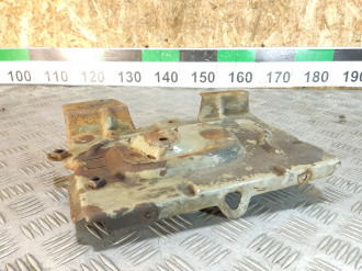 Крепление аккумулятора Daewoo Leganza 1997-2003