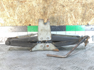 Домкрат Datsun On do 