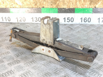 Домкрат Datsun On do 