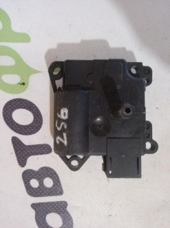 Моторчик заслонки отопителя Ford Focus 1998-2005