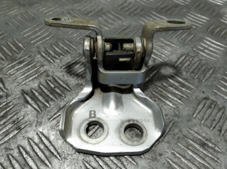 Петля двери задней правой нижняя Ford Fusion 2002-2012