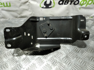 Кронштейн заднего сиденья Ford Fusion 2002-2012