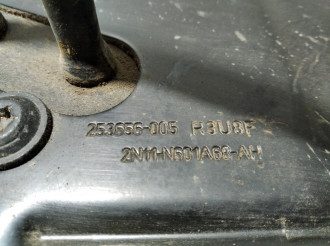 Кронштейн заднего сиденья Ford Fusion 2002-2012