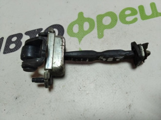 Ограничитель двери передний Ford Fusion 2002-2012