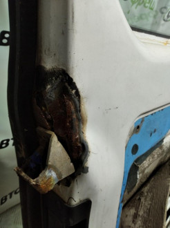 Дверь багажника Ford Transit 2000-2006