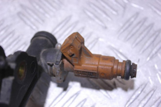Форсунка двигателя Ford Focus 1998-2005