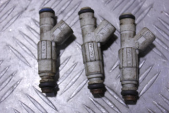 Форсунка двигателя Ford Focus 2005-2008
