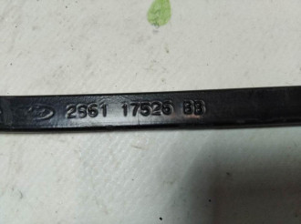 Поводок стеклоочистителя передний правый Ford Fiesta 2001-2008