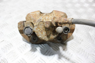 Суппорт передний правый Ford Focus 2005-2008