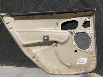 Обшивка двери задней правой Ford Focus 1998-2005