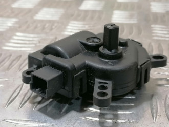 Моторчик заслонки отопителя Ford Focus 2005-2008