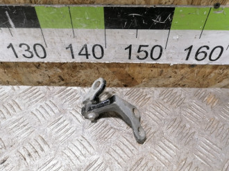 Петля двери задней правой верхняя Ford Focus 2005-2008