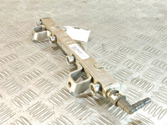 Рейка топливная рампа Ford Focus 2005-2008