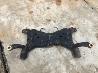 Балка подмоторная Ford Focus 2005-2008