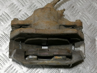 Суппорт передний правый Ford Mondeo 2000-2007