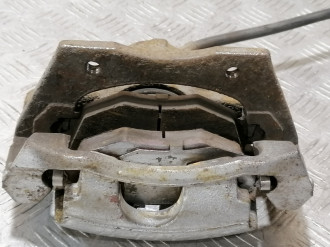 Суппорт передний правый Ford Mondeo 2000-2007