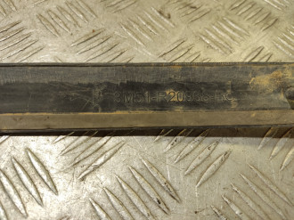 Молдинг двери передней левой Ford Focus 2005-2008