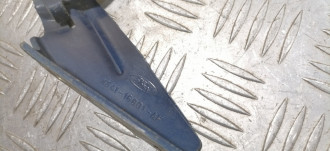 Петля капота левая Ford Focus 1998-2005