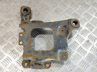 Крепление аккумулятора Ford Focus 2 2005-2008